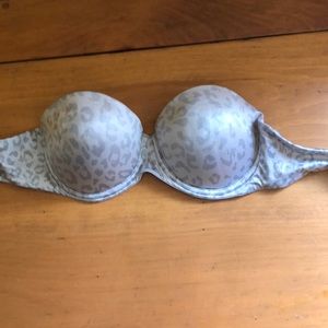 Victoria’s Secret bra